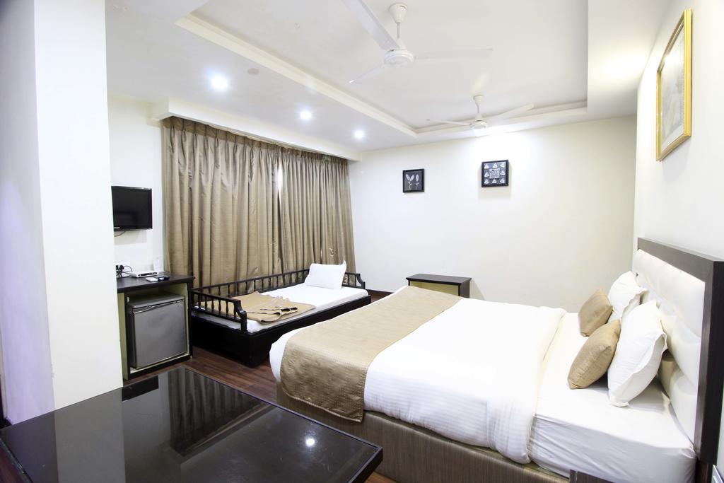 Genx Usha Kiran Agra Hotel Agra  Eksteriør billede