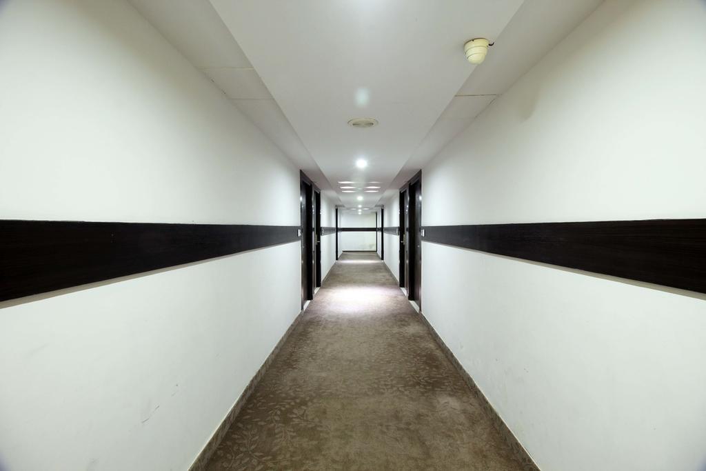 Genx Usha Kiran Agra Hotel Agra  Eksteriør billede