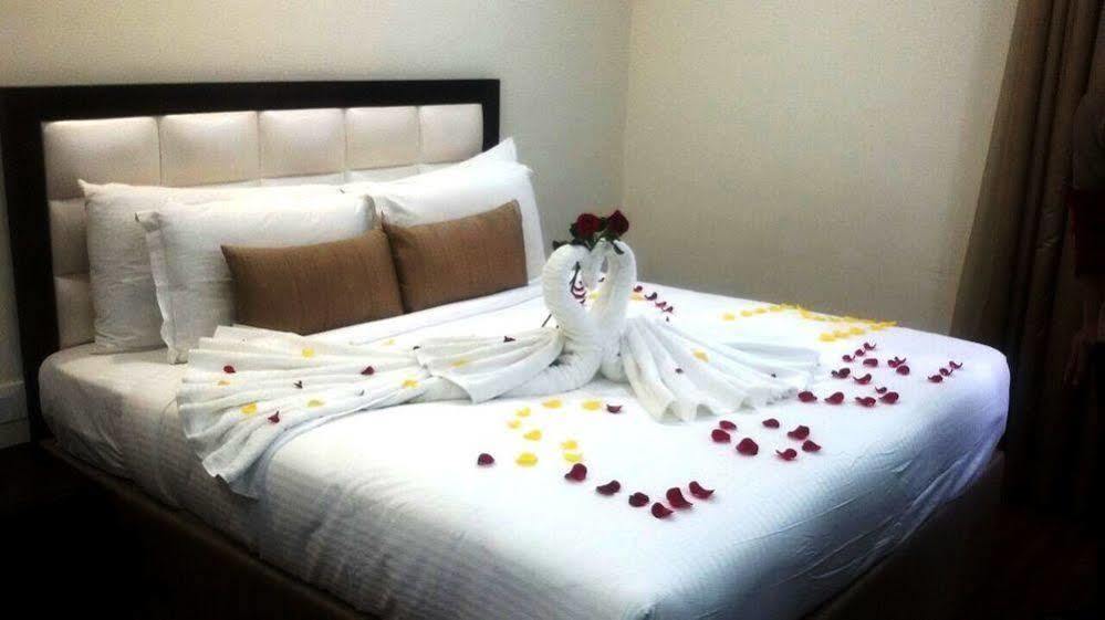 Genx Usha Kiran Agra Hotel Agra  Eksteriør billede